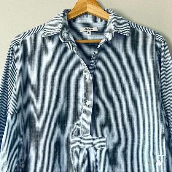 Madewell Side Button Striped Popover Shirt β’ XS β’ Blue and White Stripes - Picture 4 of 13